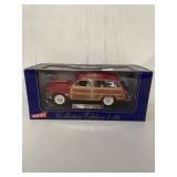 1949 FORD WOODY WAGON 1/24 SCALE NIB