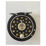 VINTAGE PFLUEGER MEDALISTS 1492 FLY REEL