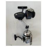 2 FISHING REELS ZEBO 2010 & MITCHELL 338