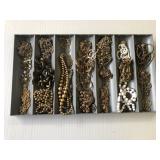 Large Collection of Chain Jewlery.