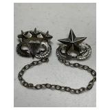Vintage Military Paratroops Pin Chain Set w/wings