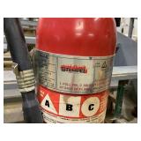 Stem peel model 1010 fire extinguisher