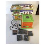 Vintage Creepy Crawlers Toy 1980s