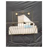 Vintage magazine rack plus
