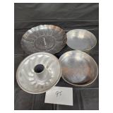 Baking pans plus
