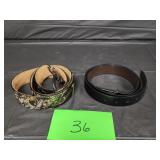 2 belts- camo / black