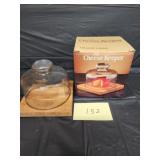 Oak cheese keeper