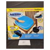 Eggsitter support cushion Eggsitter support cushion