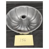 Bundle cake pan Bundle cake pan