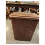 Trash can
