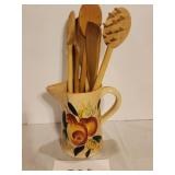 Ceramic pitcher / wooden utensils