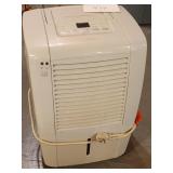 Frigidaire 70 pints dehumidifier