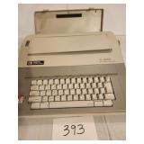 Smith Corona XL 2900 typewriter