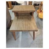 Vintage MCM 2 tier side table.