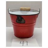 Enamel bucket