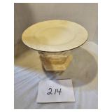 Oven serve plate with ceramic pedestal Oven serve plate with ceramic pedestal