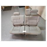 2 Car Seat 2 Car Seat