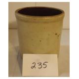 Vintage Crock - good shape - 7' Vintage Crock - good shape - 7'