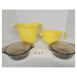 Rubbermaid measuring cups plus Rubbermaid measuring cups plus