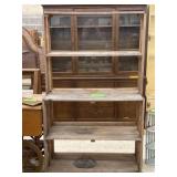 SOLID WOODEN SHELVING UNIT; 37x17x60