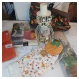 Lot of tablecloth, kitchen towels, bag, snowman Lot of tablecloth, kitchen towels, bag, snowman