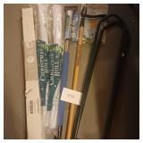 Miscellaneous lot, garden tools, Christmas r Miscellaneous lot, garden tools, Christmas r