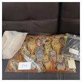 Cat bath mat, u pillow & cleartop underbed storage Cat bath mat, u pillow & cleartop underbed storage