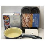 CUPCAKE TINS; CANDY DISH & MORE CUPCAKE TINS; CANDY DISH & MORE
