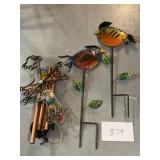 MIXED OUTDOOR DECOR LOT MIXED OUTDOOR DECOR LOT