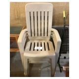 Set Of 3 Patio/Deck Chairs 23x18x39