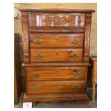 38x17x53 Vintage Dresser 38x17x53 Vintage Dresser