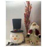 CHRISTMAS LOT; SANTA; SNOWMAN & MORE CHRISTMAS LOT; SANTA; SNOWMAN & MORE
