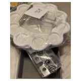 MIXED KITCHEN; CUPCAKE HOLDER & MORE MIXED KITCHEN; CUPCAKE HOLDER & MORE
