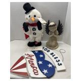 CHRISTMAS DECOR & MORE CHRISTMAS DECOR & MORE