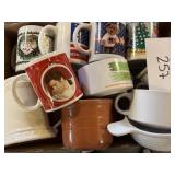 Mixed coffee mug lot; Elvis & more