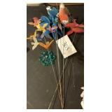 Wind activated bird stakes Wind activated bird stakes