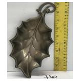 Vintage aluminum footed leaf decor / dish