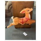 Outdoor deer decor; 29x34