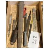 Mixed tool lot; chainsaw filer & more Mixed tool lot; chainsaw filer & more