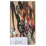 Mixed lot of pliers; needle nose & more Mixed lot of pliers; needle nose & more