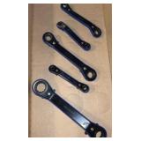 Offset ratchet wrenches (5)