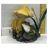 Outdoor Frog & Mushroom garden decor; 9"