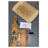 Mixed kitchen lot; cutting board; decor & more