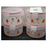 Locking lid containers gingerbread men and snowmen