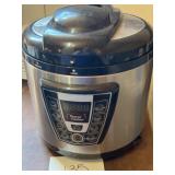 Power cooker pressure cooker