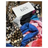 Mixed lot; headbands and more