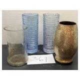 (4) decorative vases