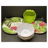 Plastic Dinnerware Set Flower Design& Strawberry