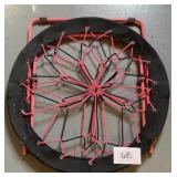 Bunjo Bungee Dish Chair Pink/black