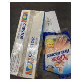 Disposable gloves